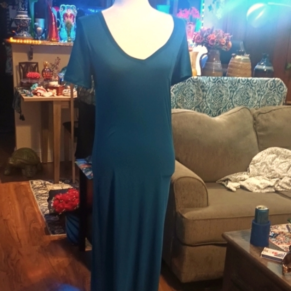 New Elegant Blue Women's Dress Size M One Has A Tag And The Other One Does Not.